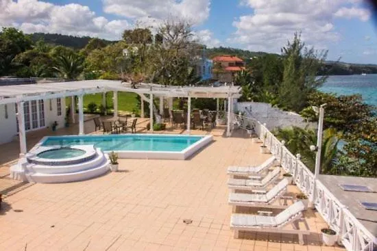 Seaside Villa Боскобел 0*,